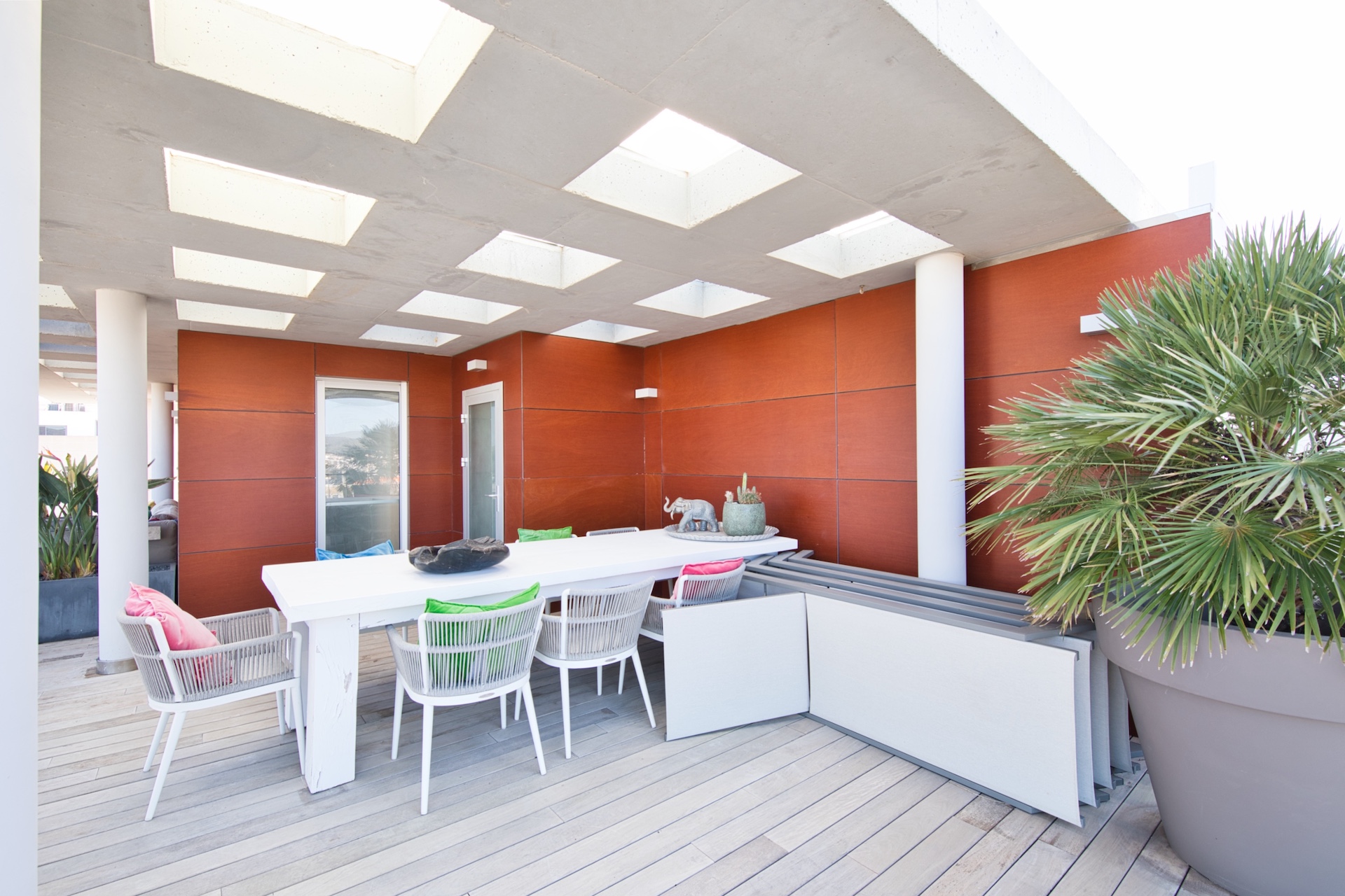 Resa Estates Ibiza te koop penthouse Marina botafoch for sale Ibiza lounge 2.jpeg